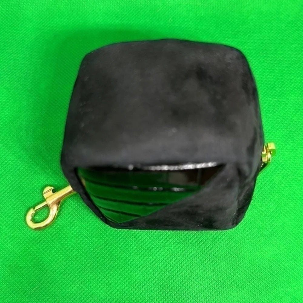 YSL SAINT LAURENT leather Key chain bag‎ 100% Authentic - Picture 12 of 12